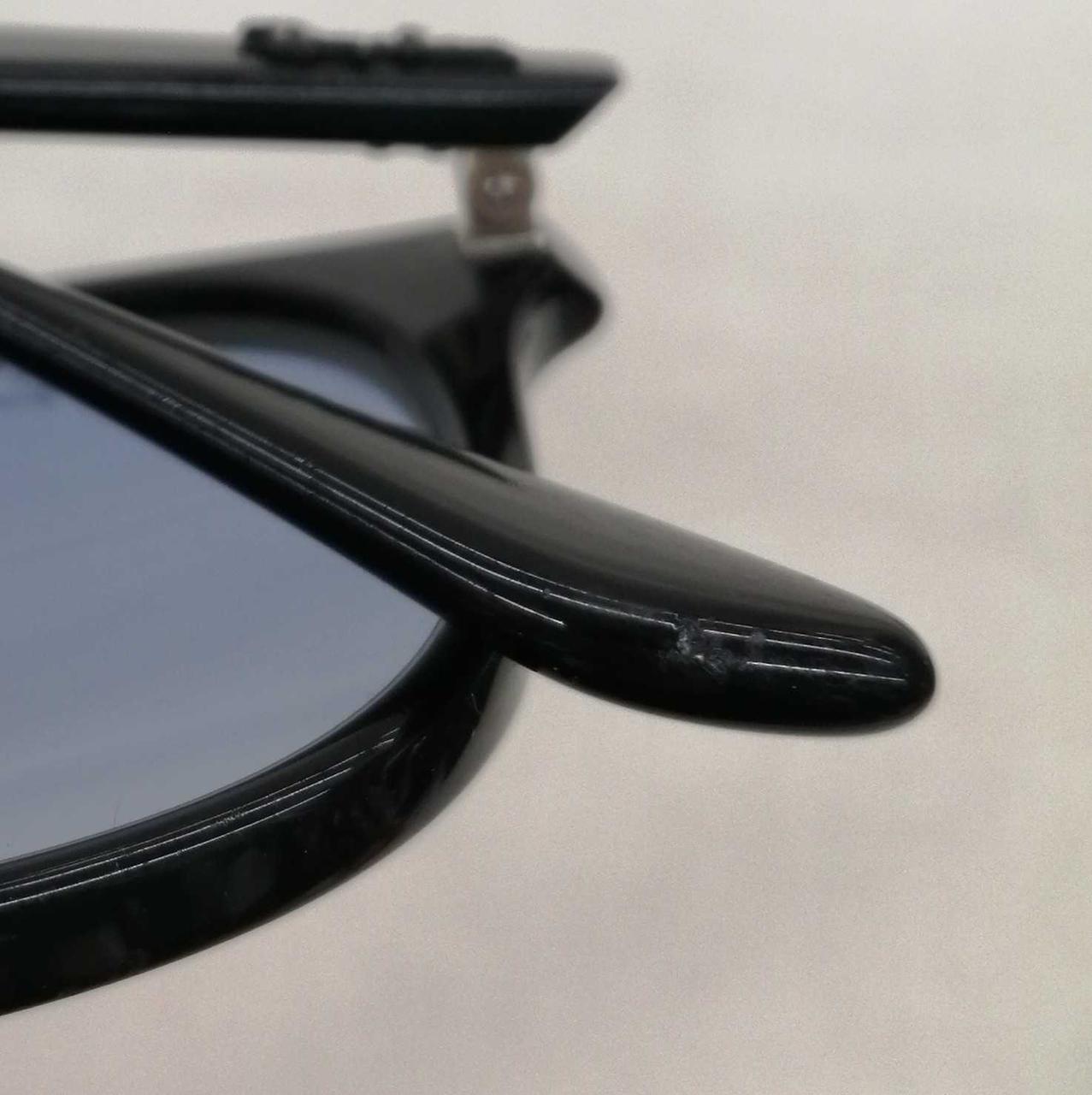 一部傷あります