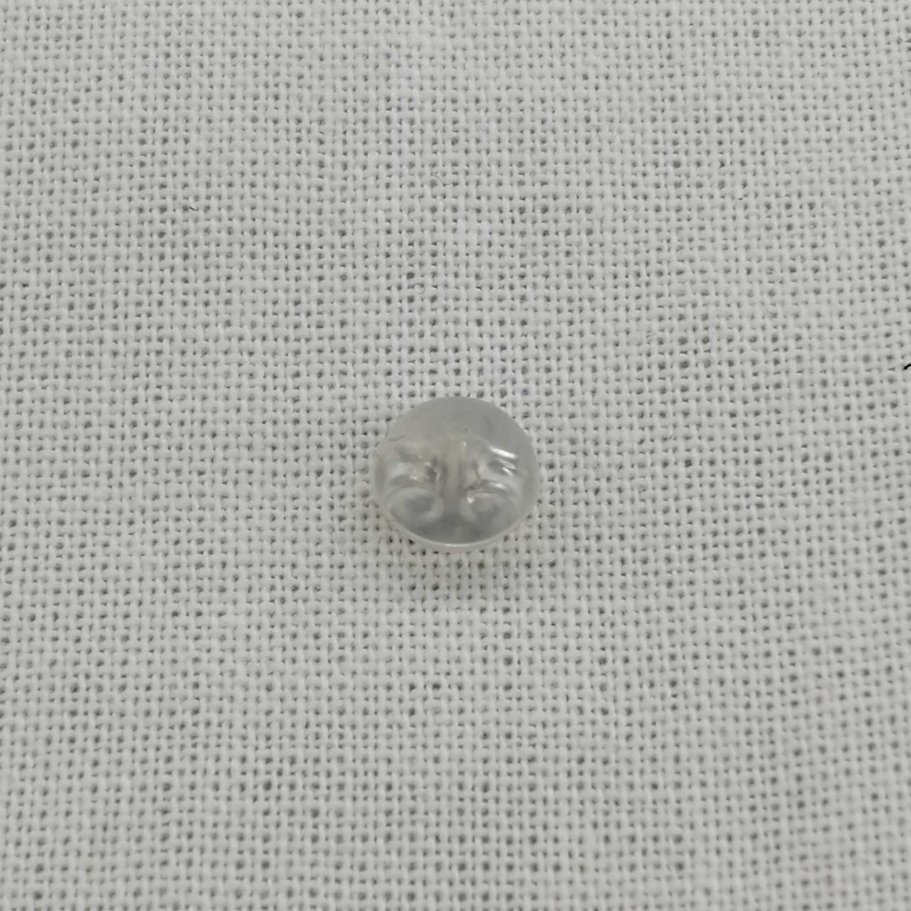 キャッチ片方のみです