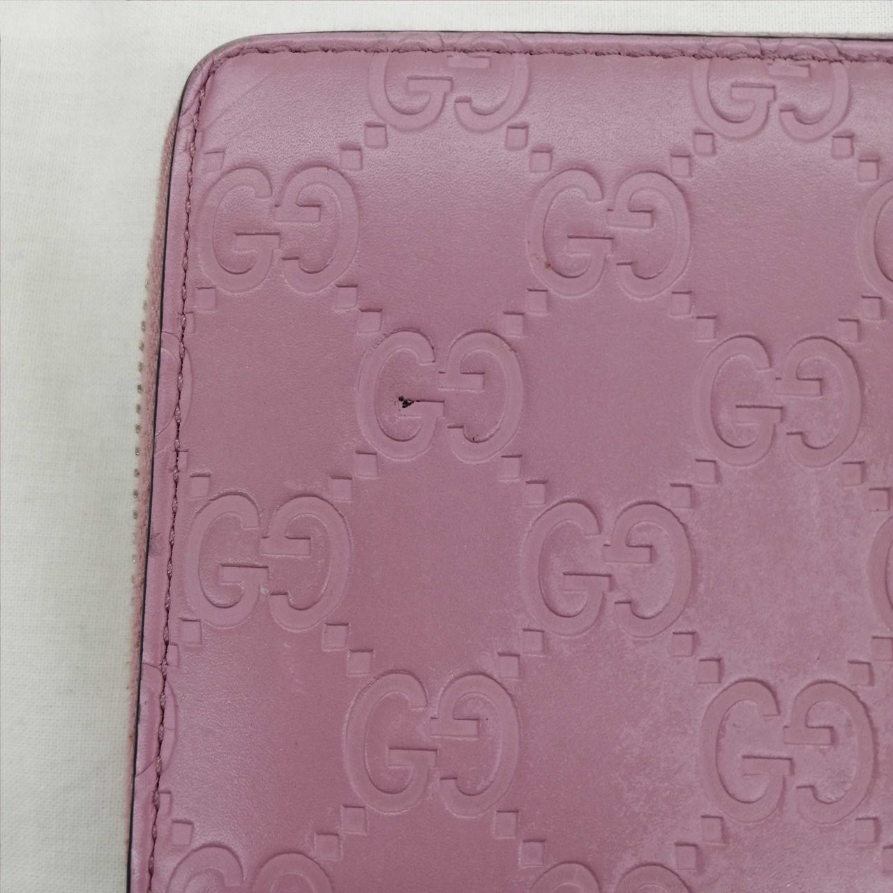 一部黒い汚れあり