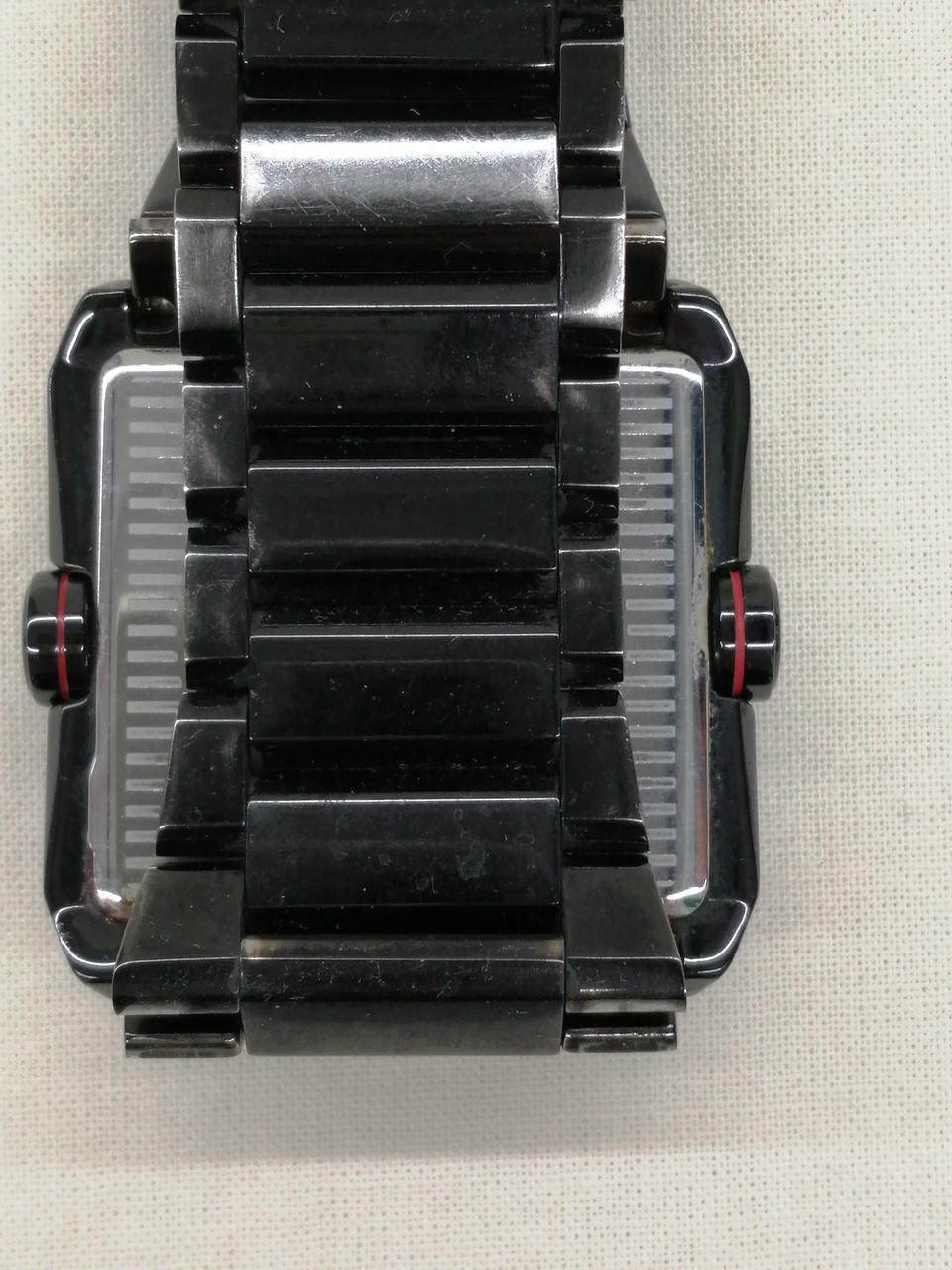 ベルト色剥げあり