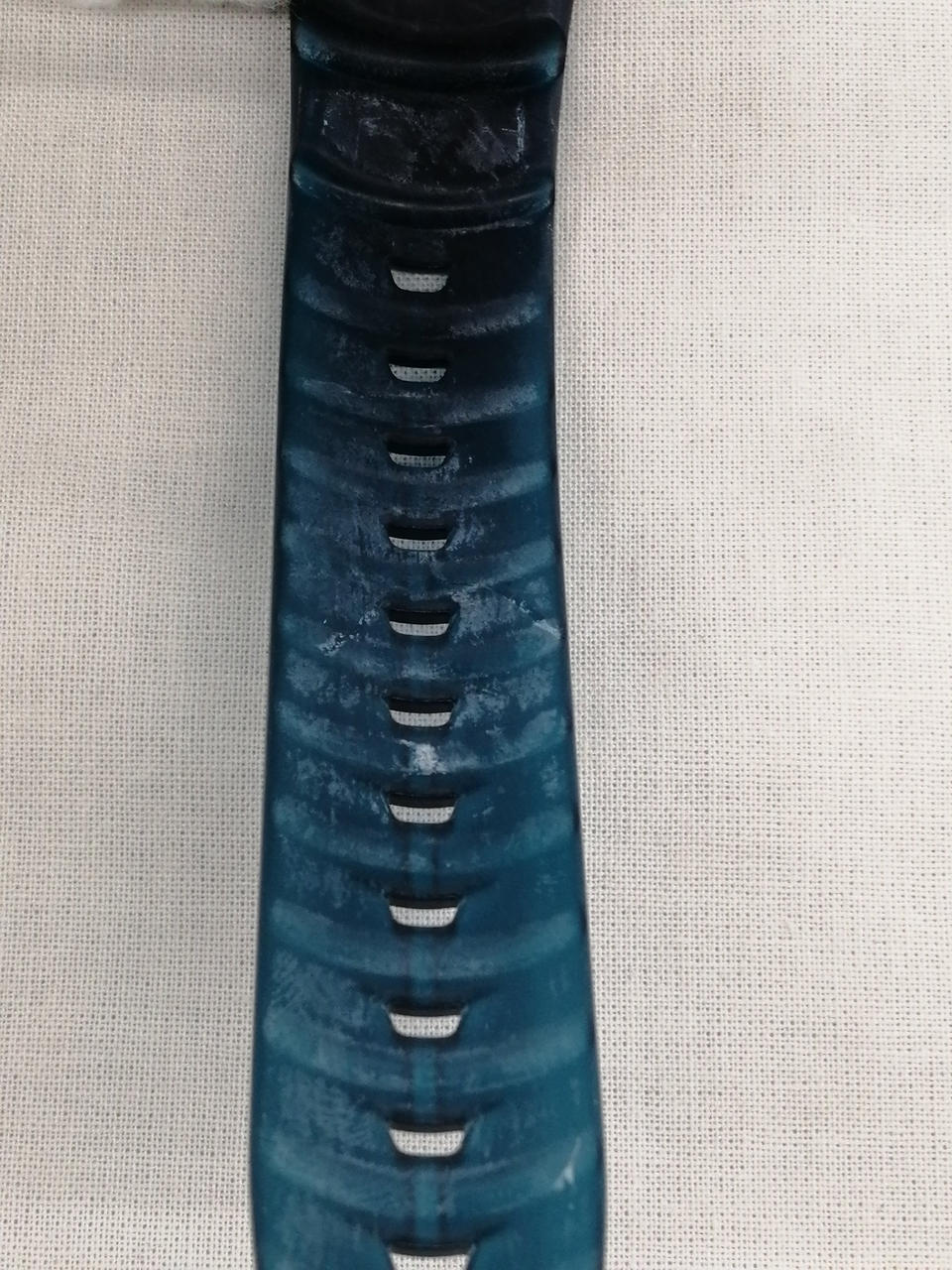 内側ベルト部分白くなってます