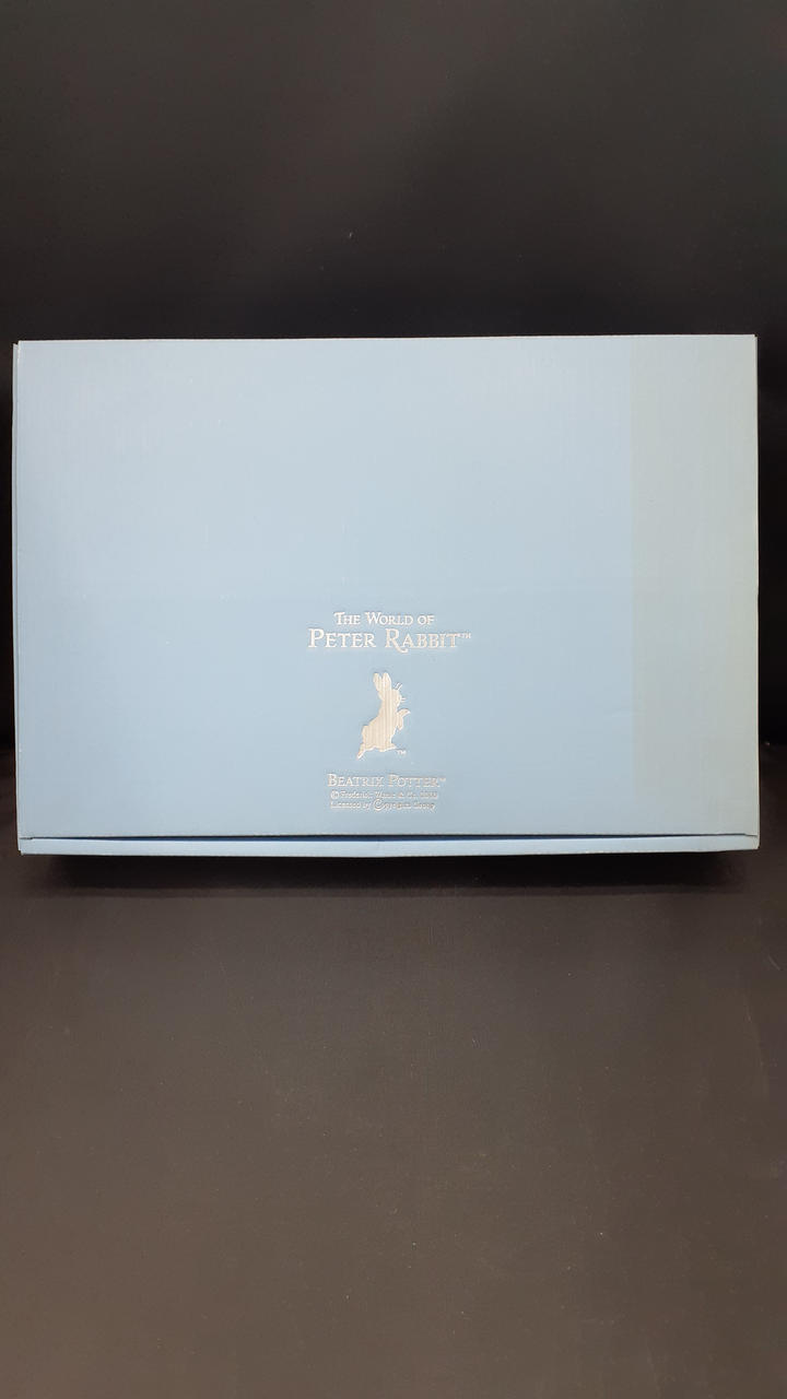 右側に汚れあり