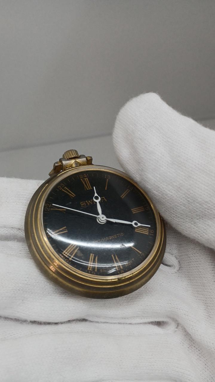 微細なスクラッチ跡あり