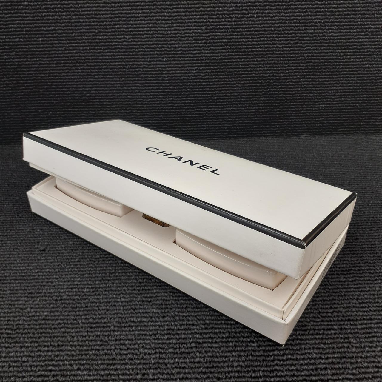 完全に閉まりません