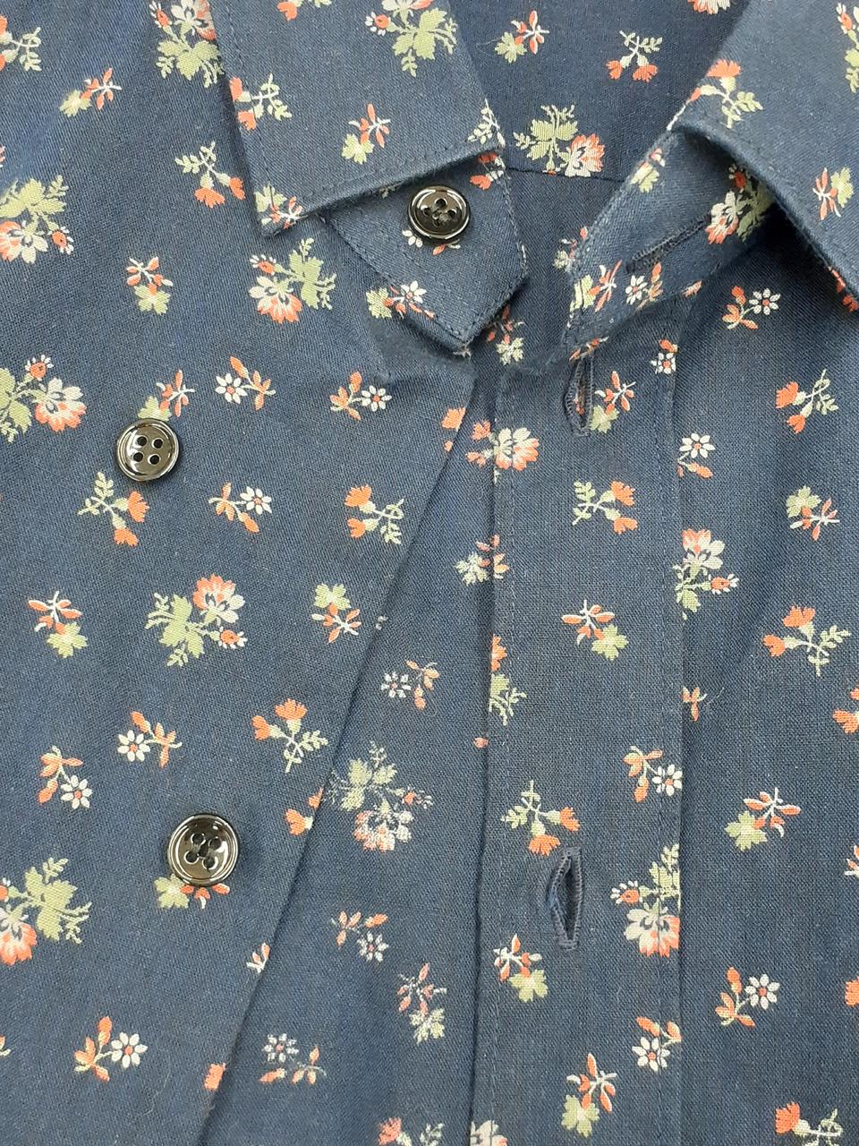 第2ボタン取れています(ボタンはあり)