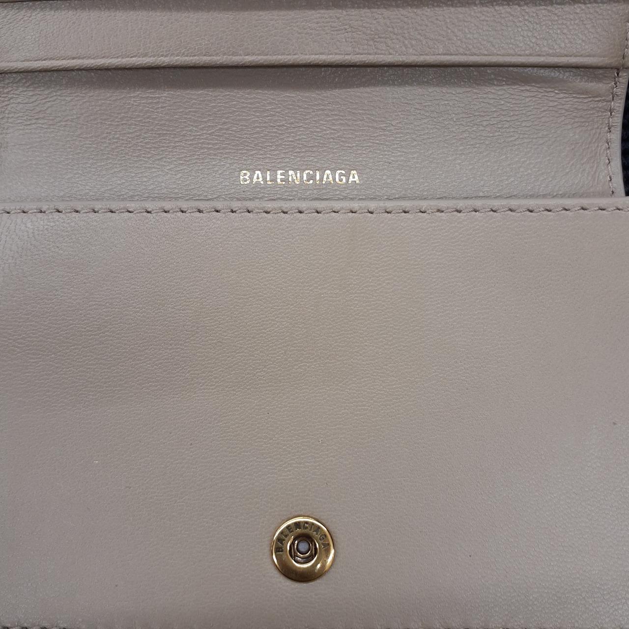 若干の擦り傷あり