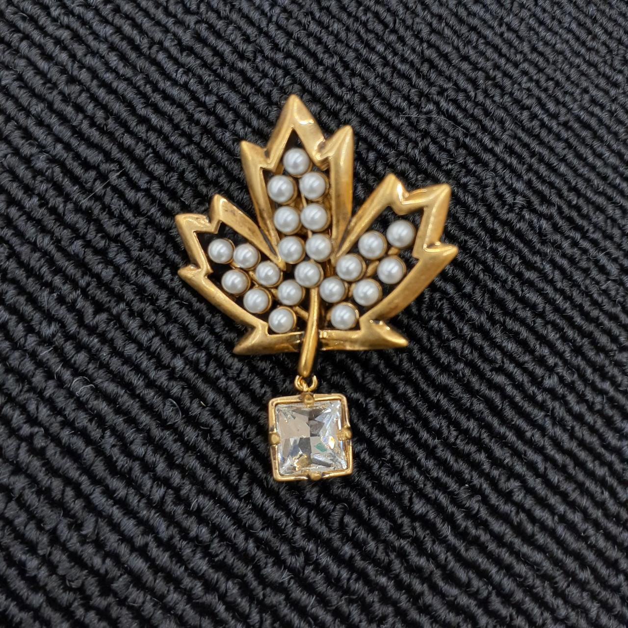 ディースクエアード(DSQUARED2)|リーフブローチ|HARDOFFオフモール