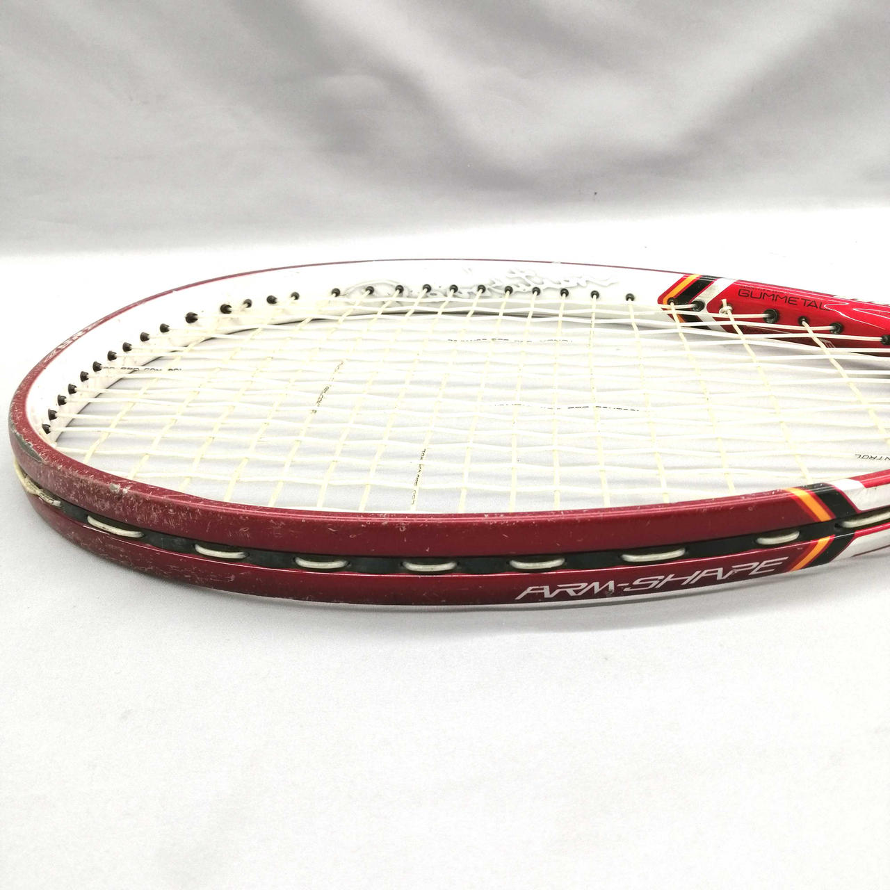 キズがあります。