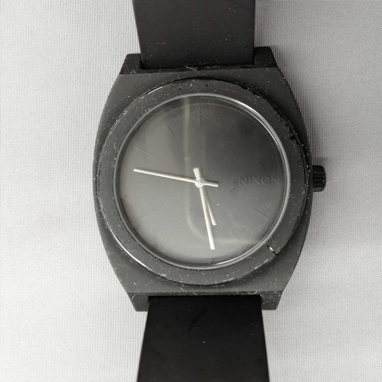 剥がれがあります。