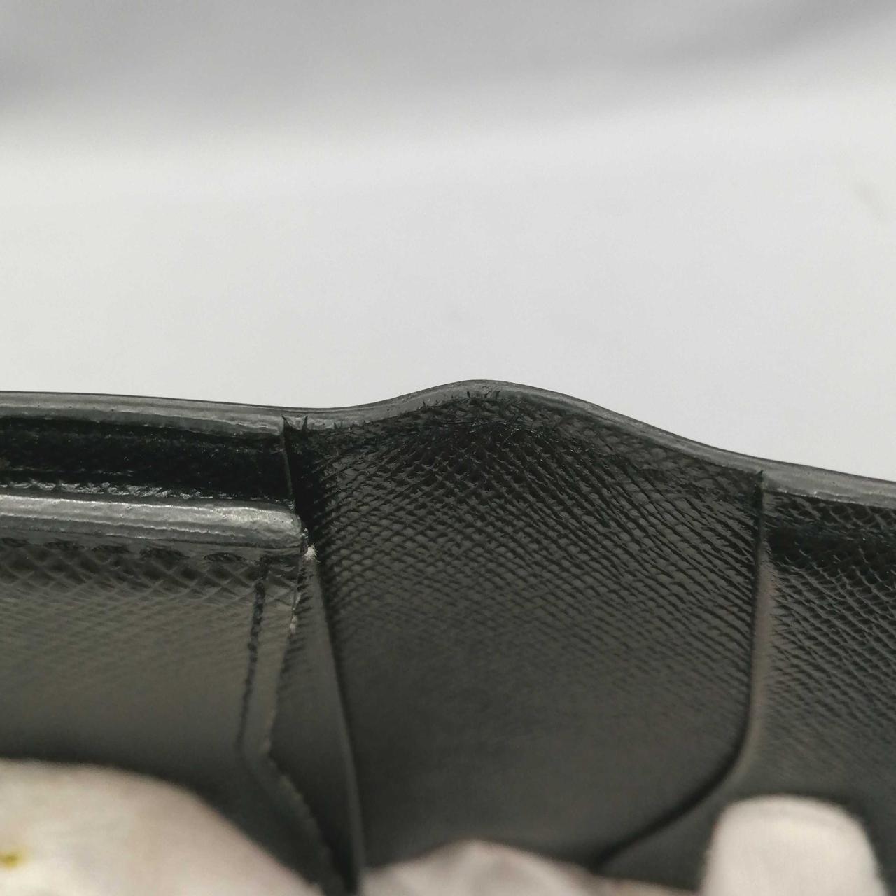 ひび割れがあります