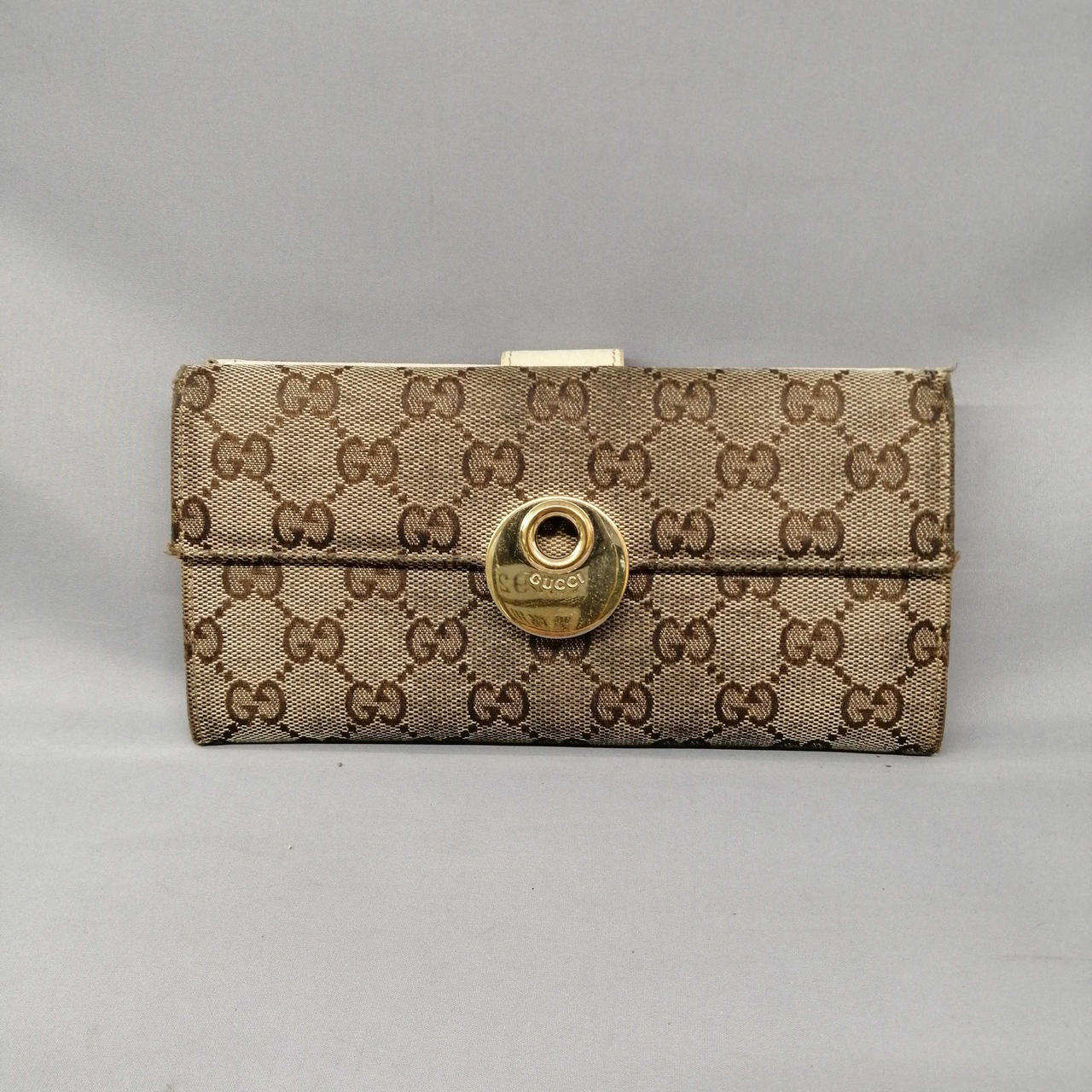 Gucci 長財布 ボルト 1816 Gucci 長財布 ボルト 1816