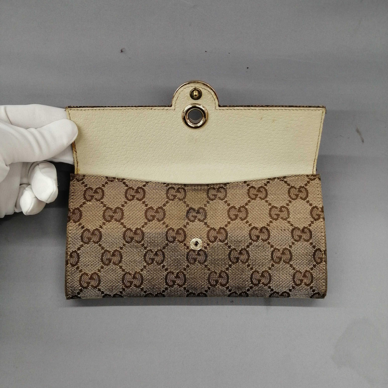 GUCCI サイフ グッチ 二つ折り財布 レディース GUCCI スクリプト ミニ