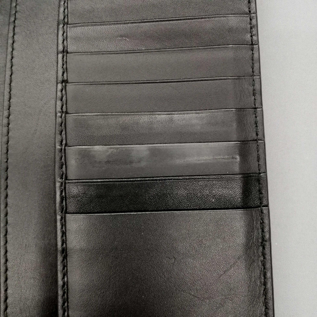 擦れがあります