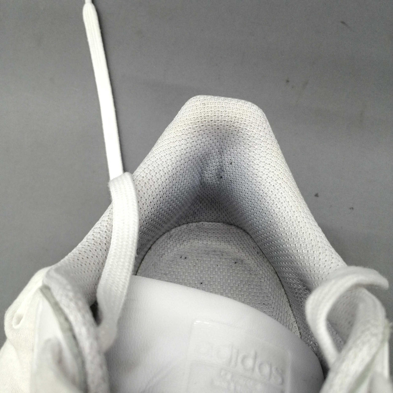 変色しています