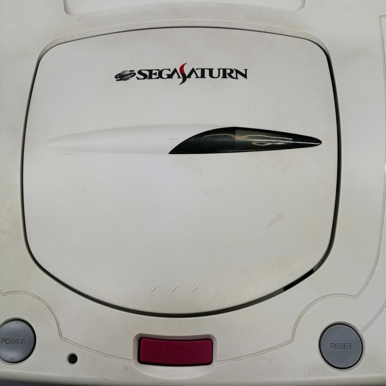 キズや汚れがあります。