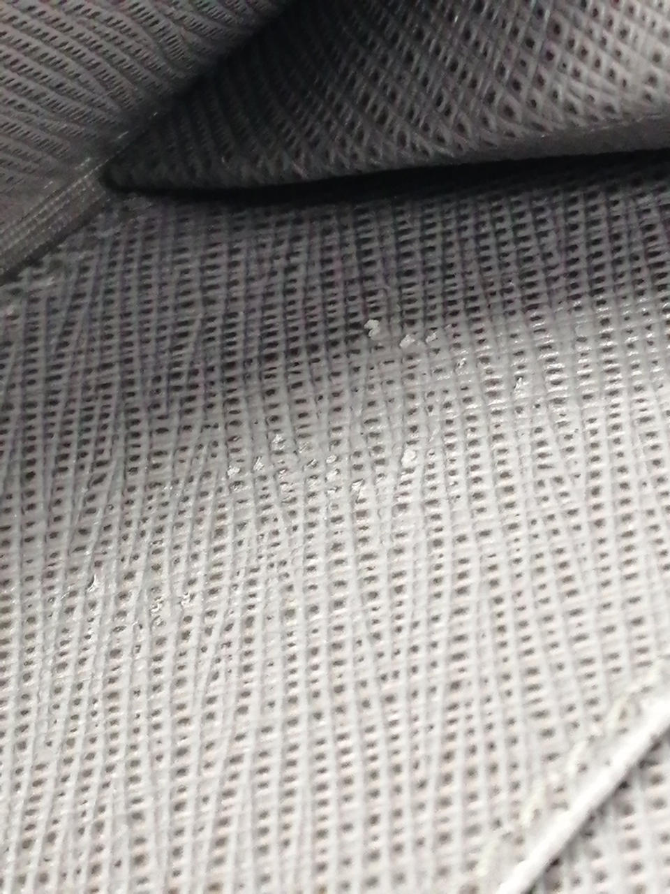 キズがあります。