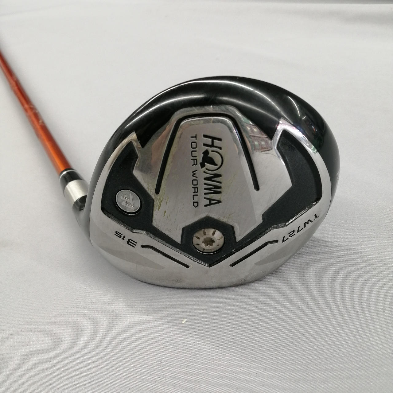 キズや汚れがあります。