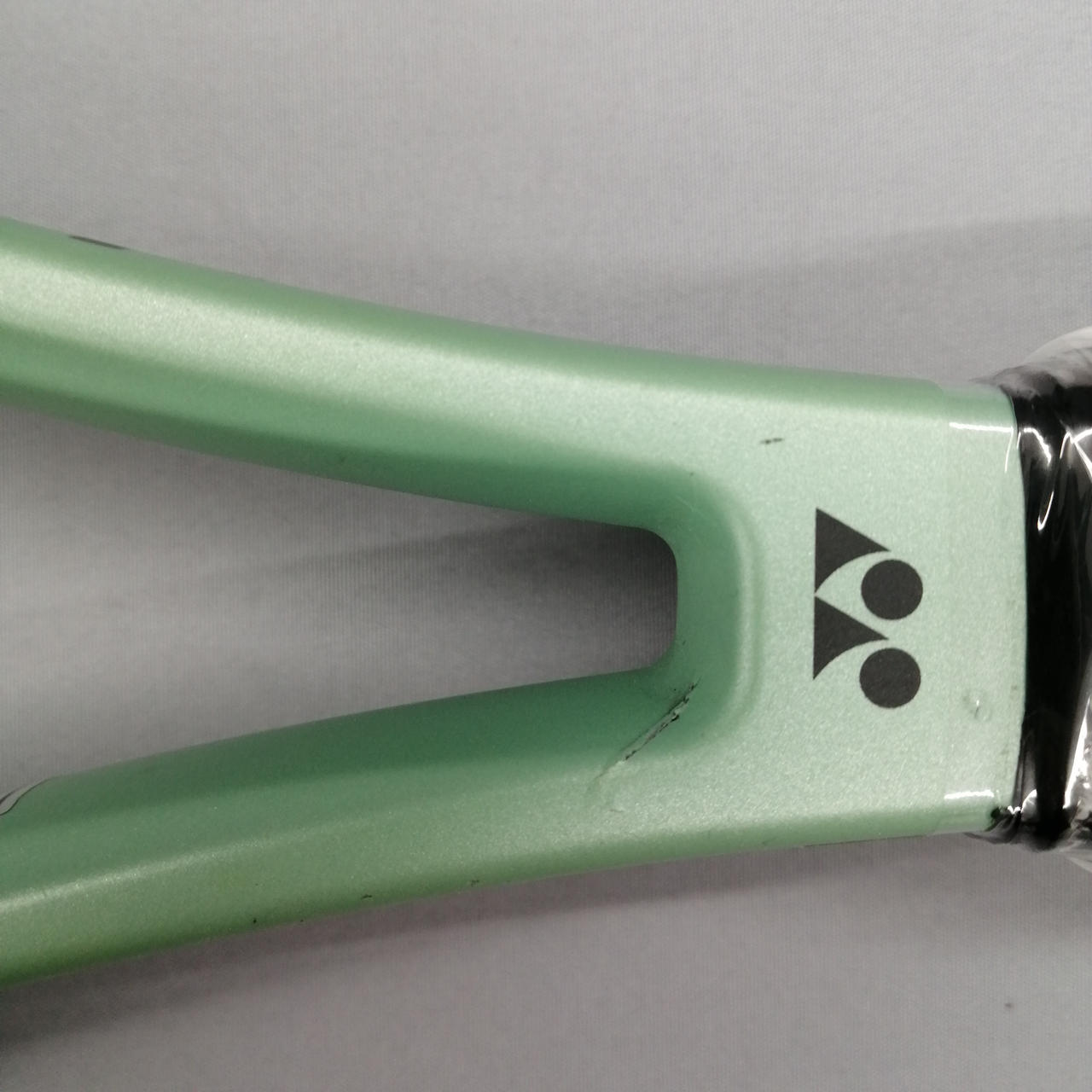 キズがあります。