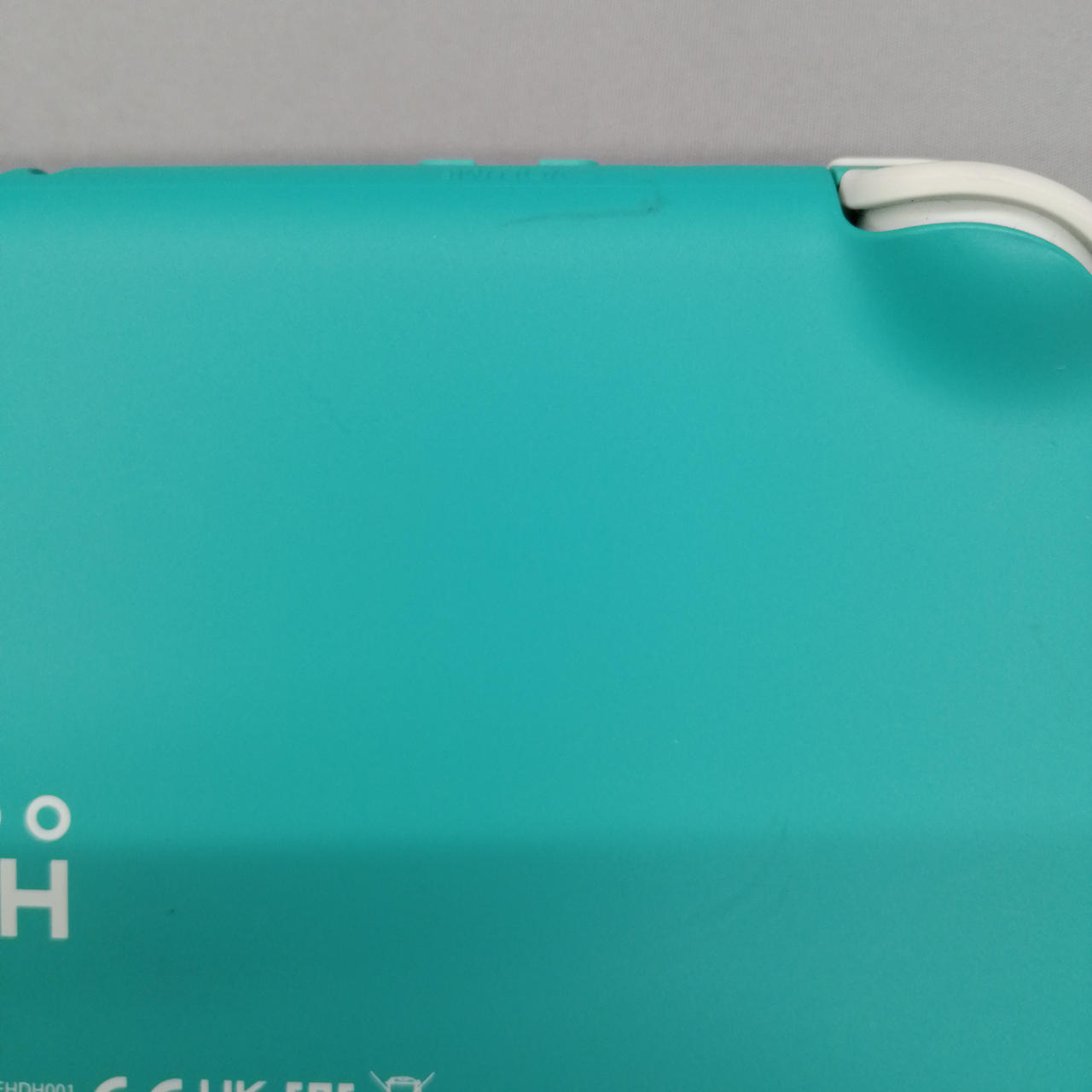 キズ・汚れがあります。