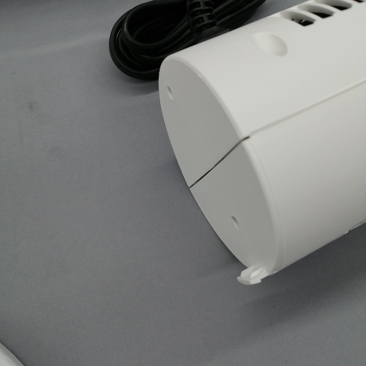 台座は取り外し可能です。