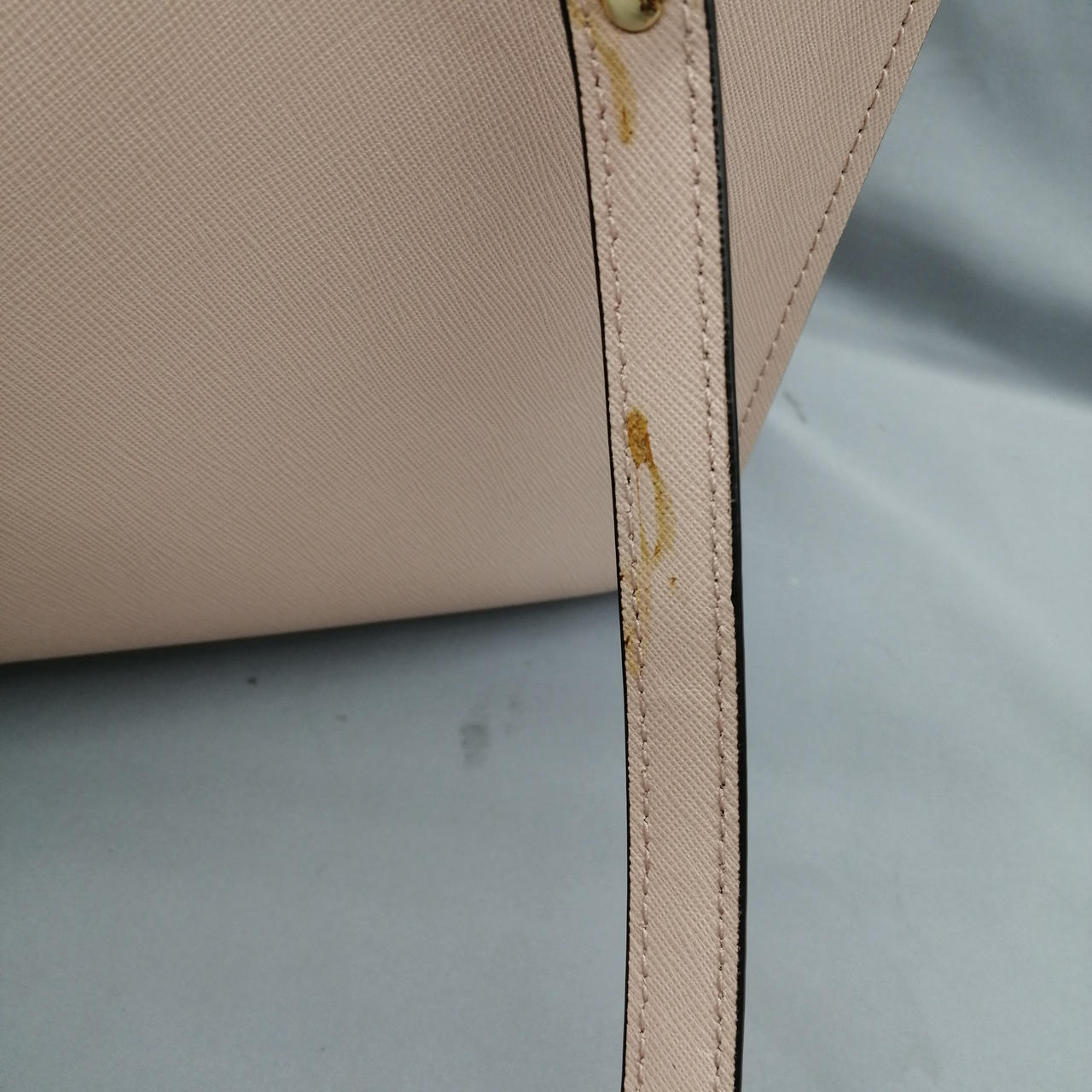 汚れがあります。