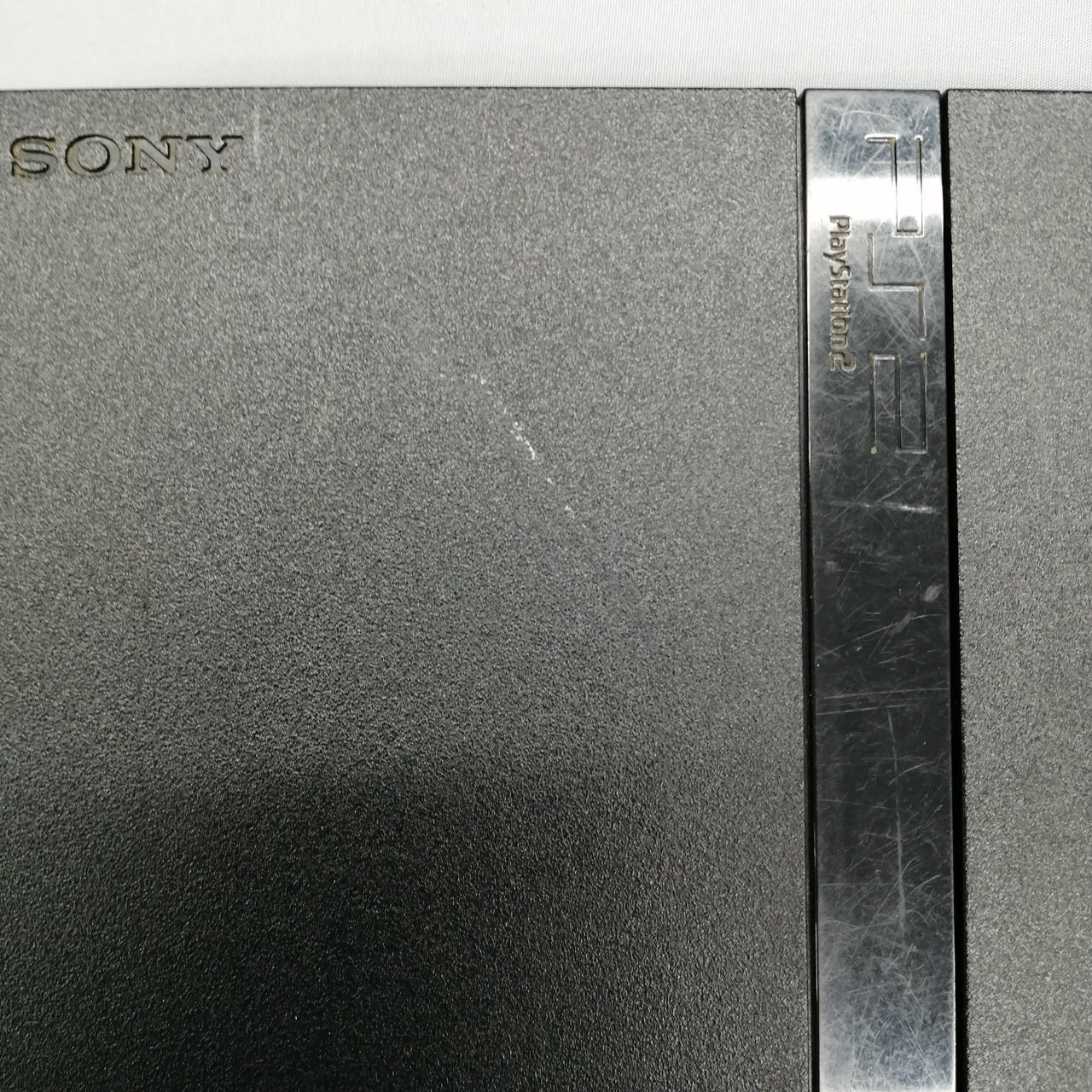 キズがあります。