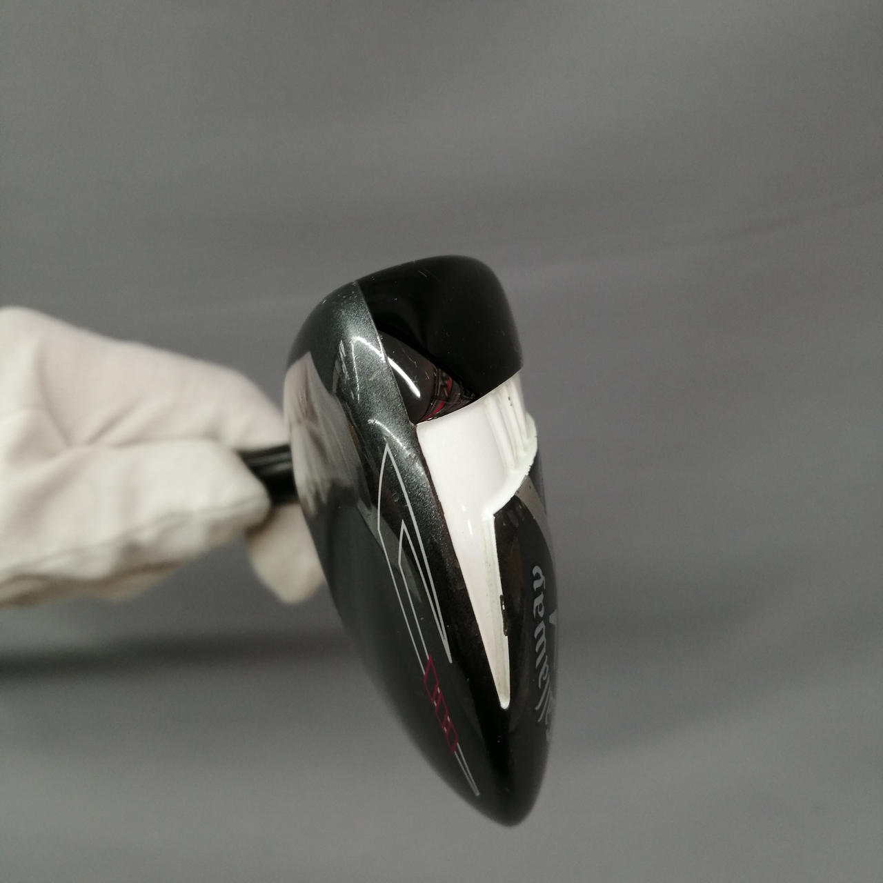 キズがあります。