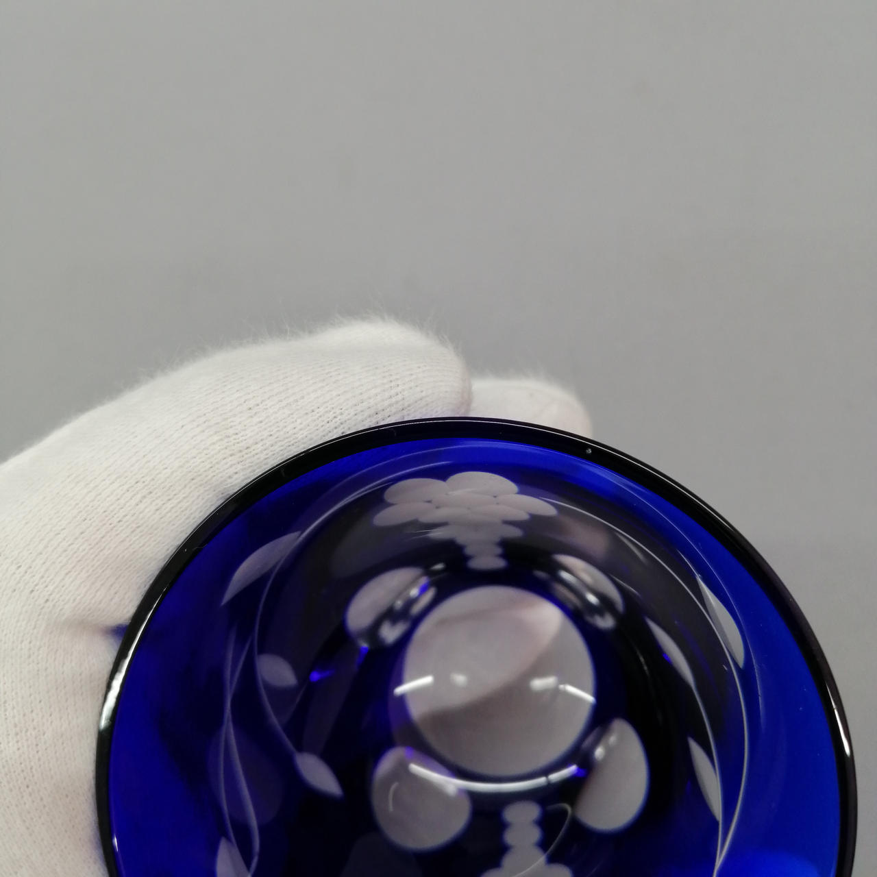 キズがあります。