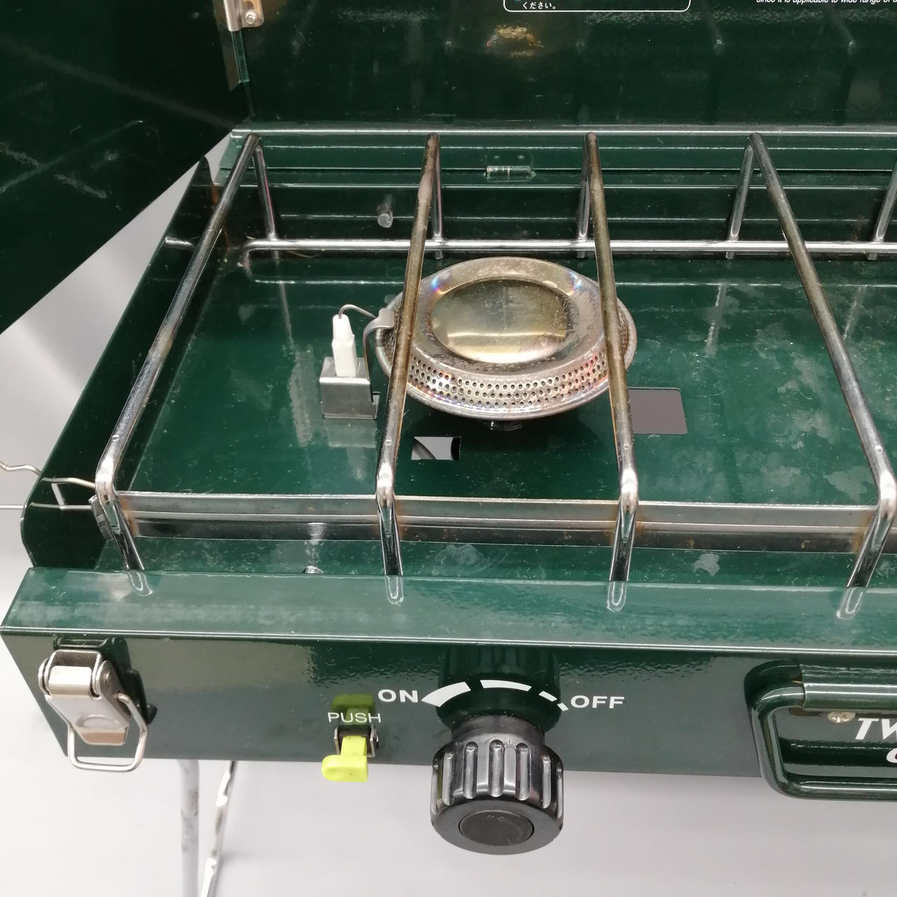 キズや汚れがあります。