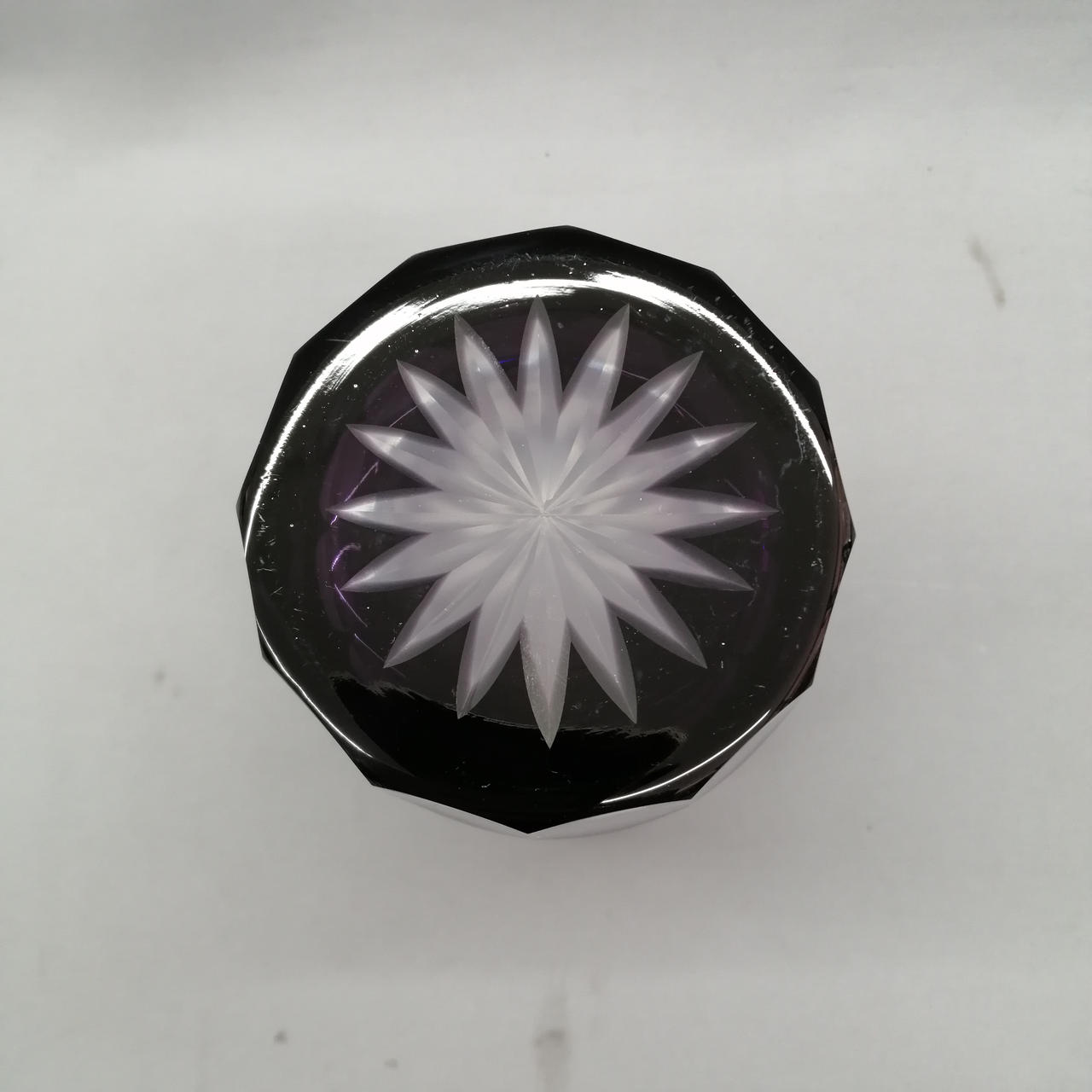 キズや汚れがあります。