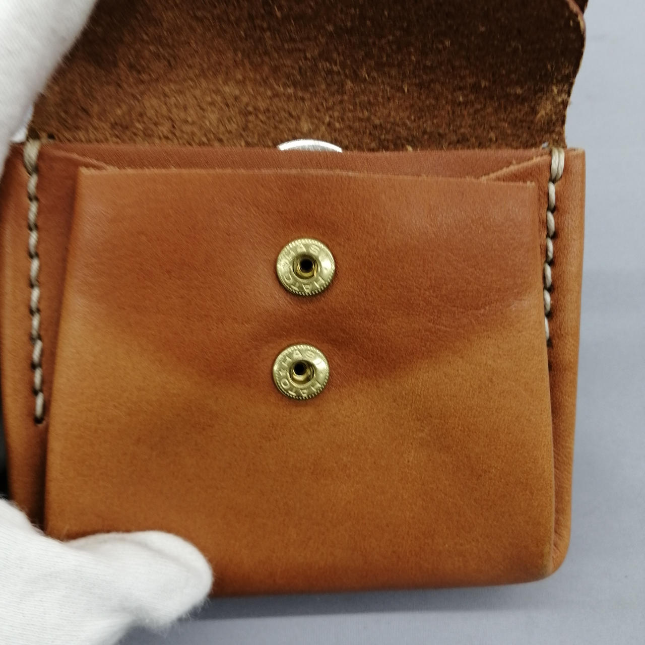 色焼けしています