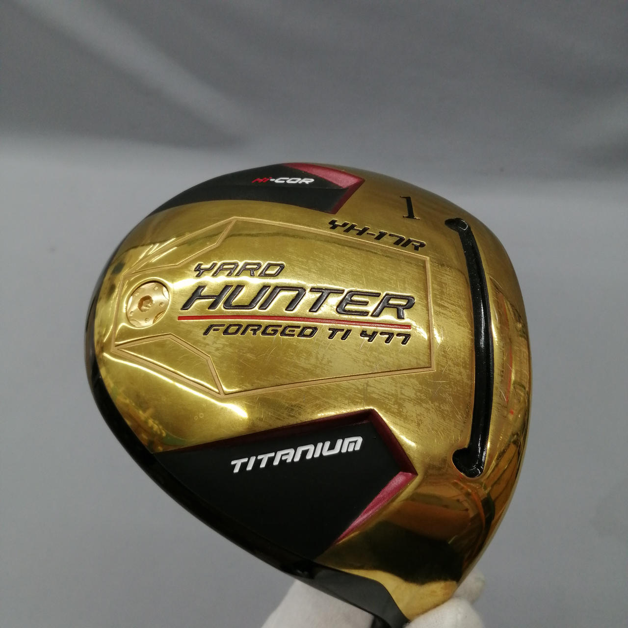 キズや汚れがあります。