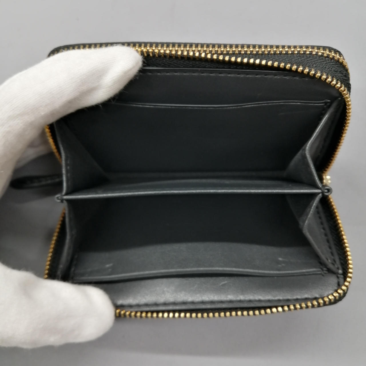 へこみがあります