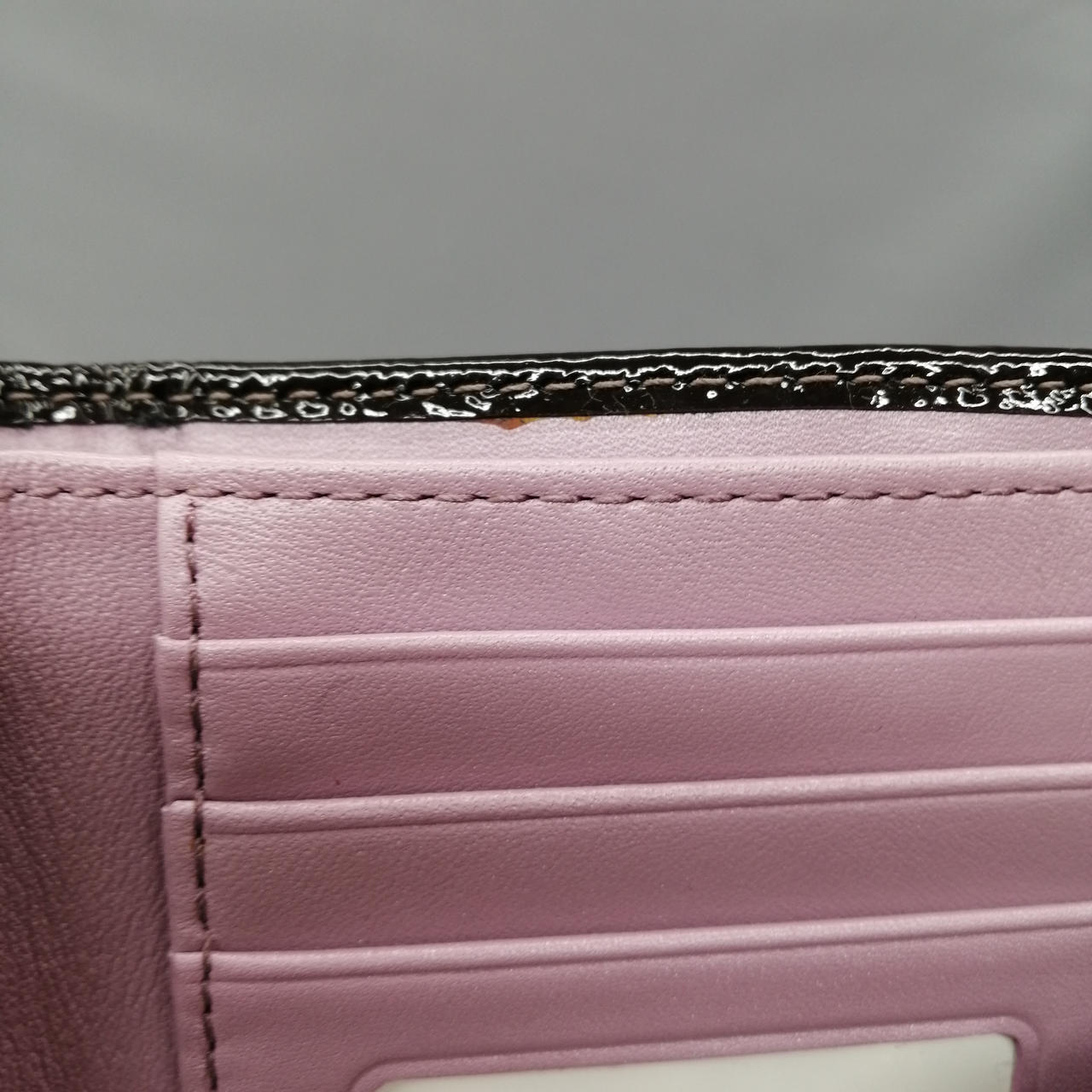 変色しています