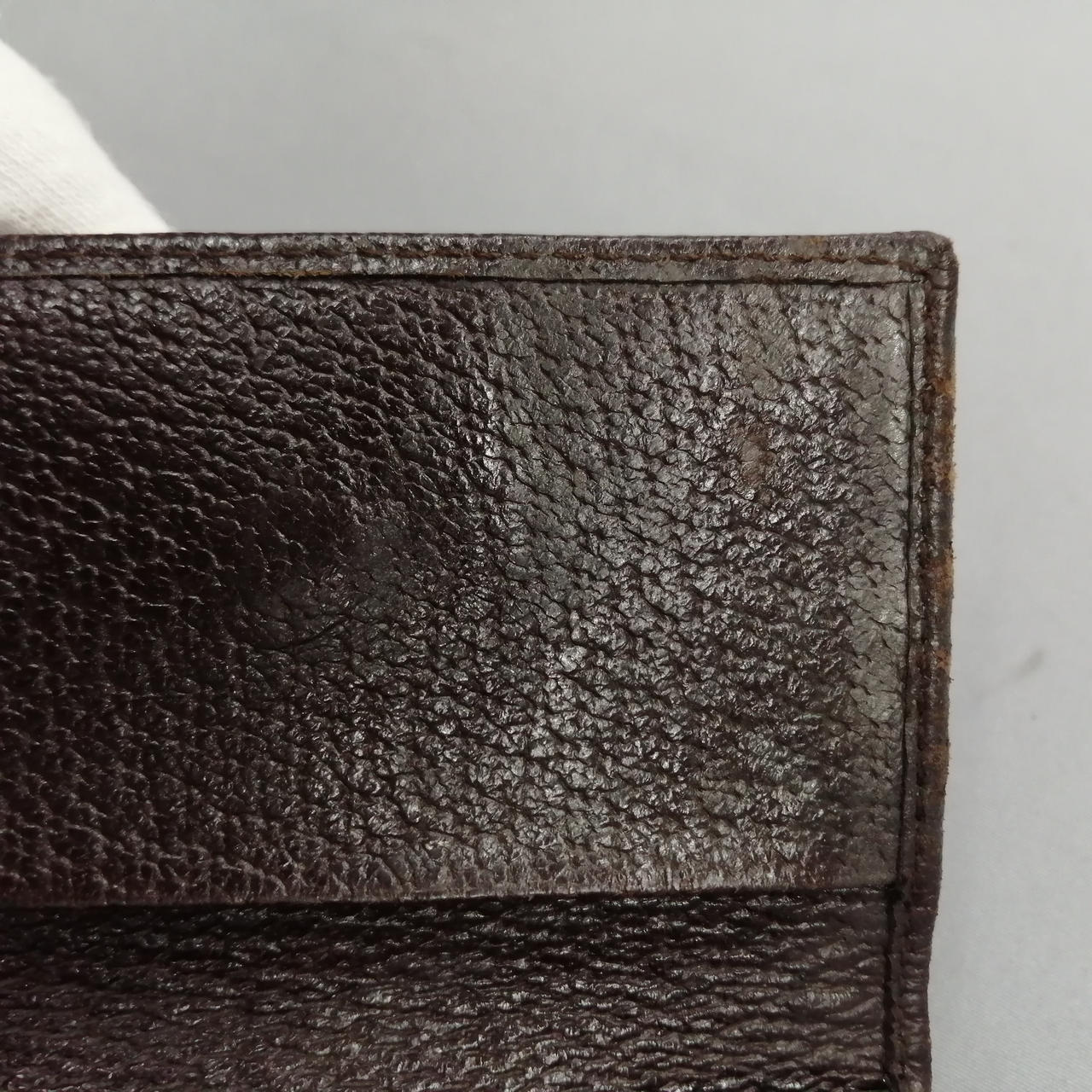 擦れがあります