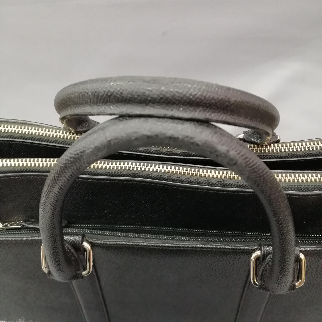 持ち手が劣化しています。