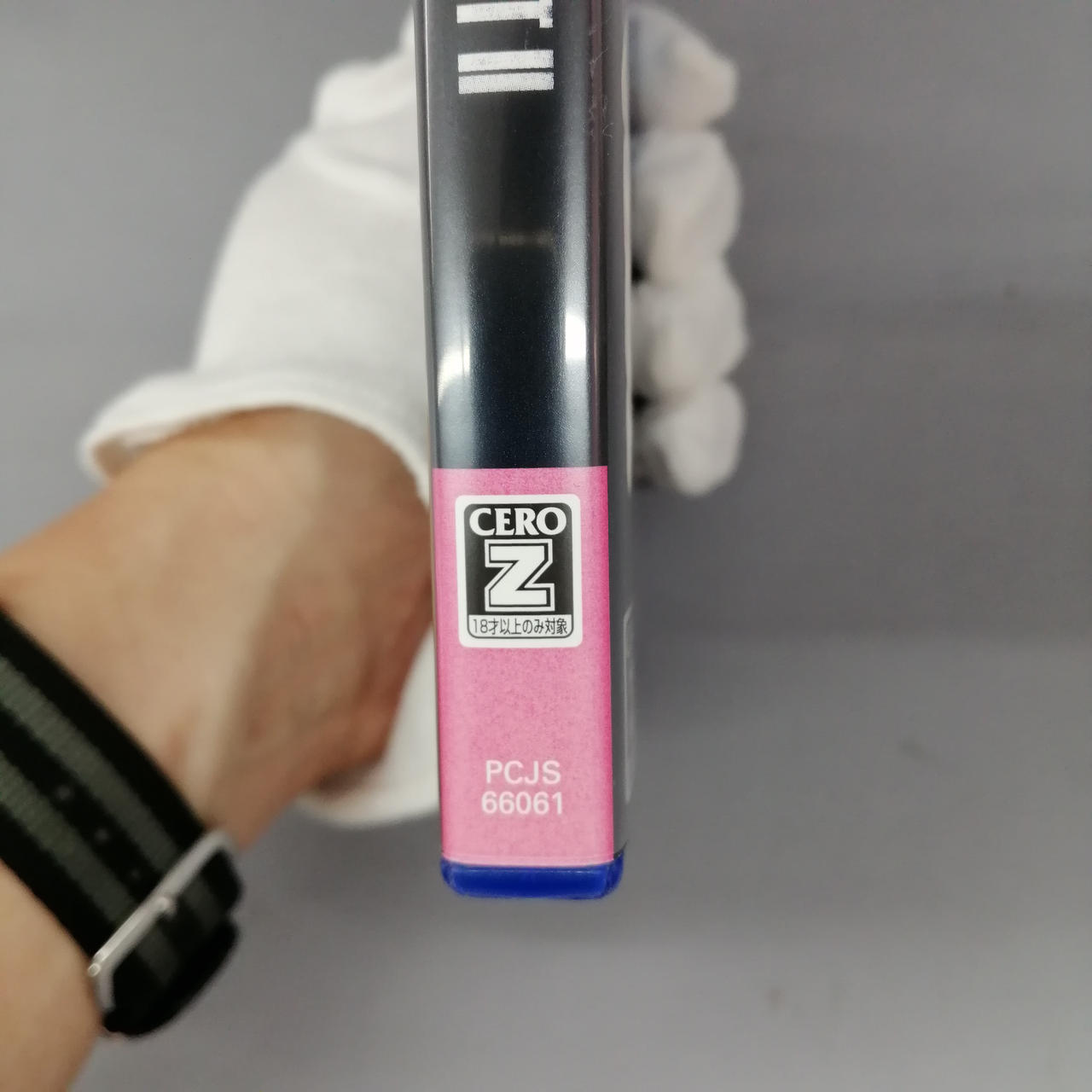 色褪せしています。