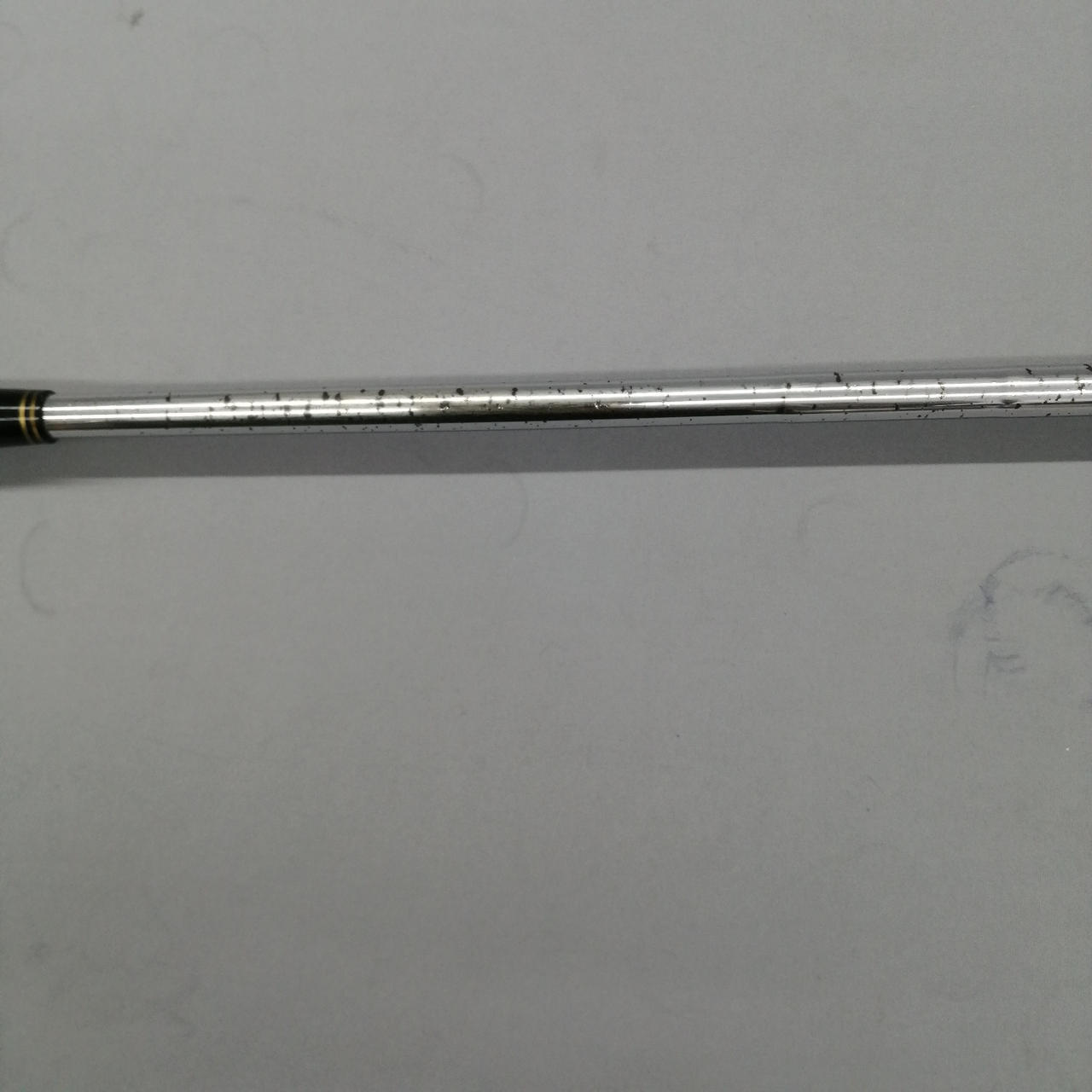 キズや汚れがあります。