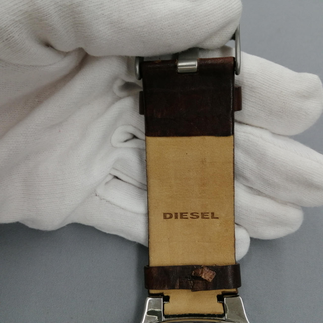 劣化しています