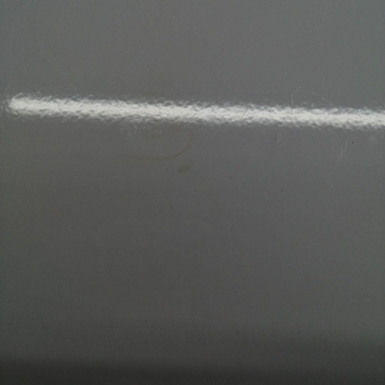 少しだけ汚れがあります