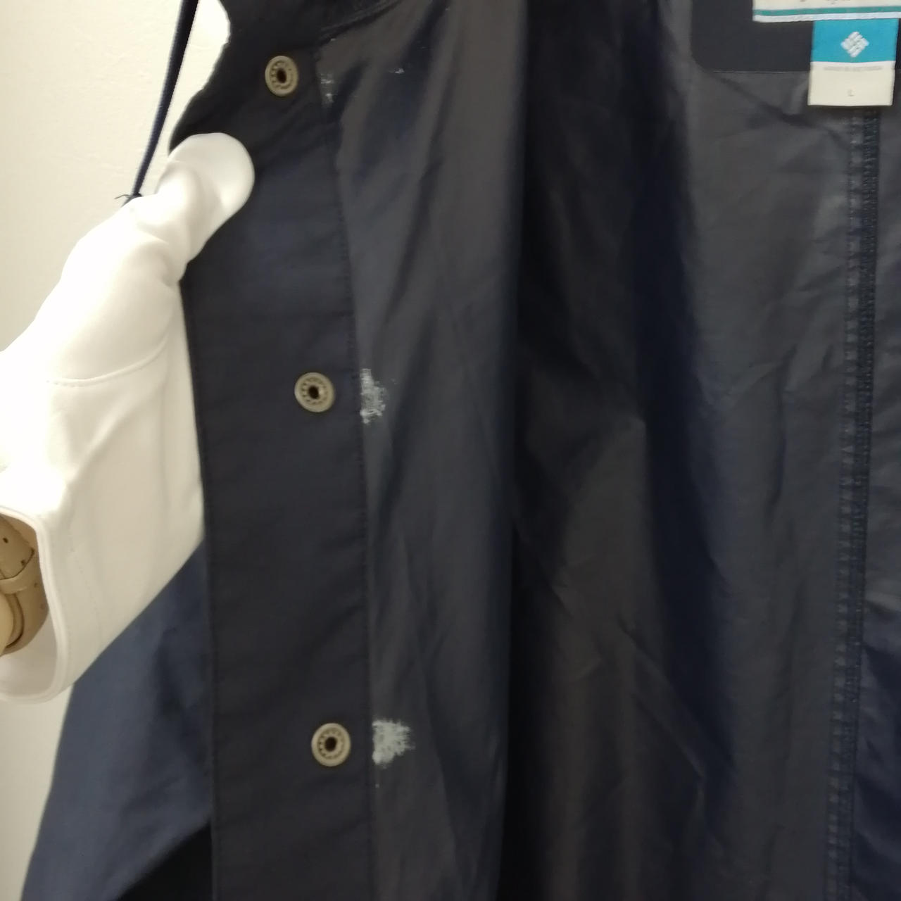 内側に汚れがあります