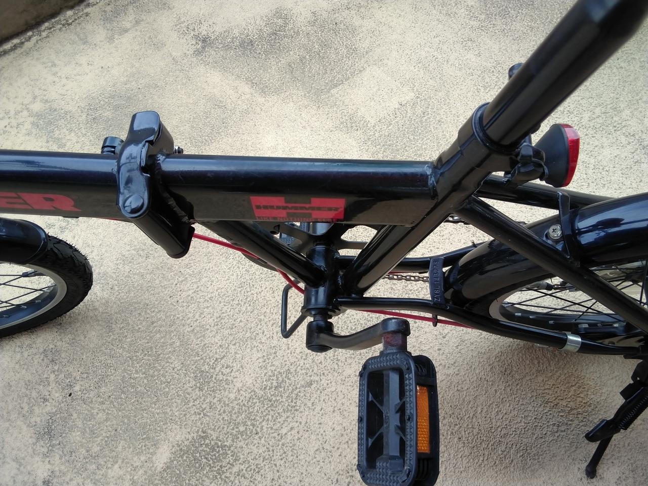 キズや汚れがあります。