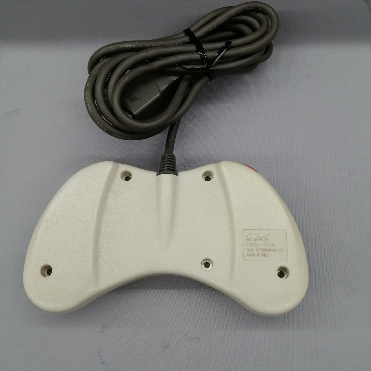 キズや汚れがあります。