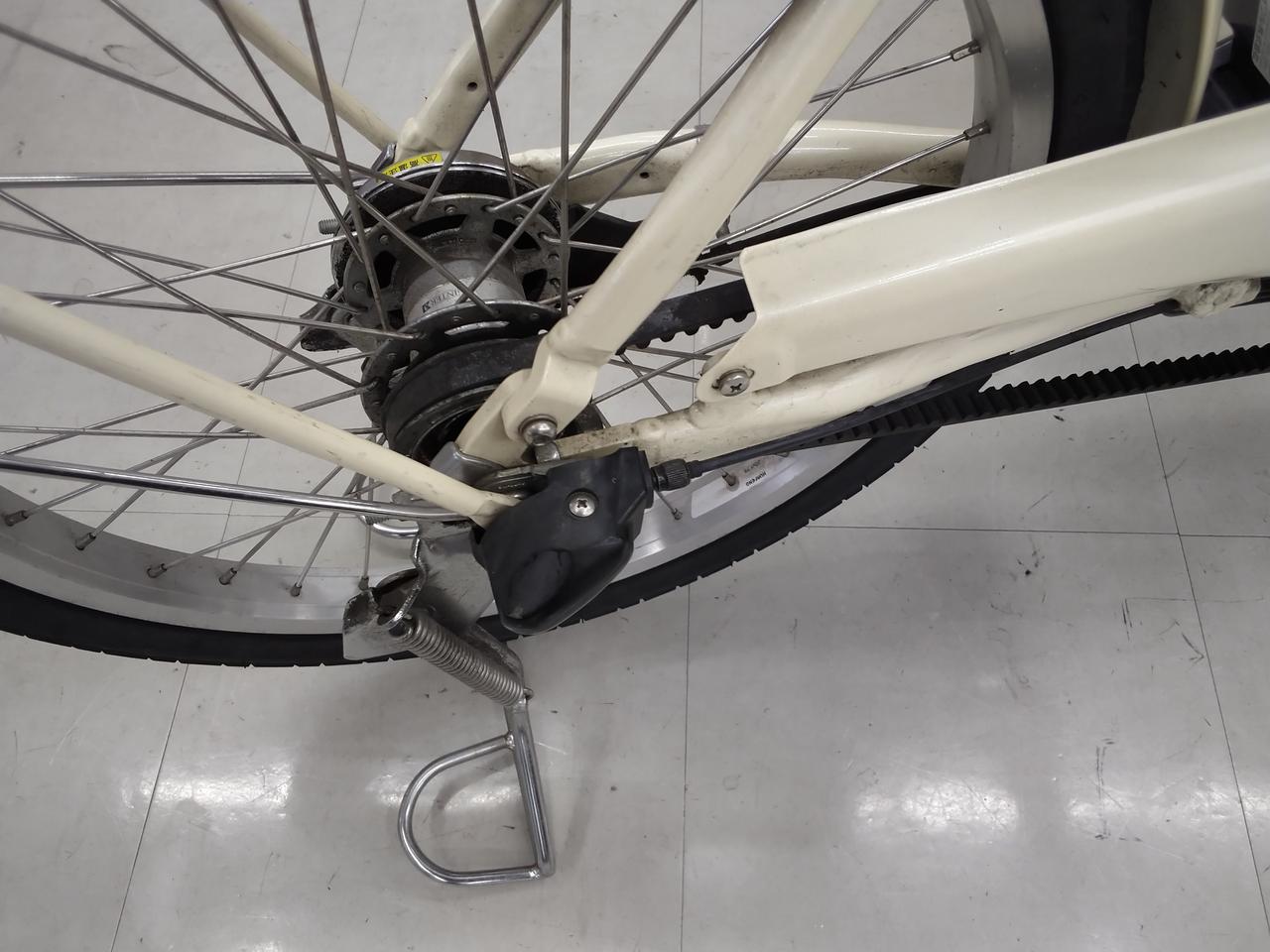 ベルトタイプのチェーンです。