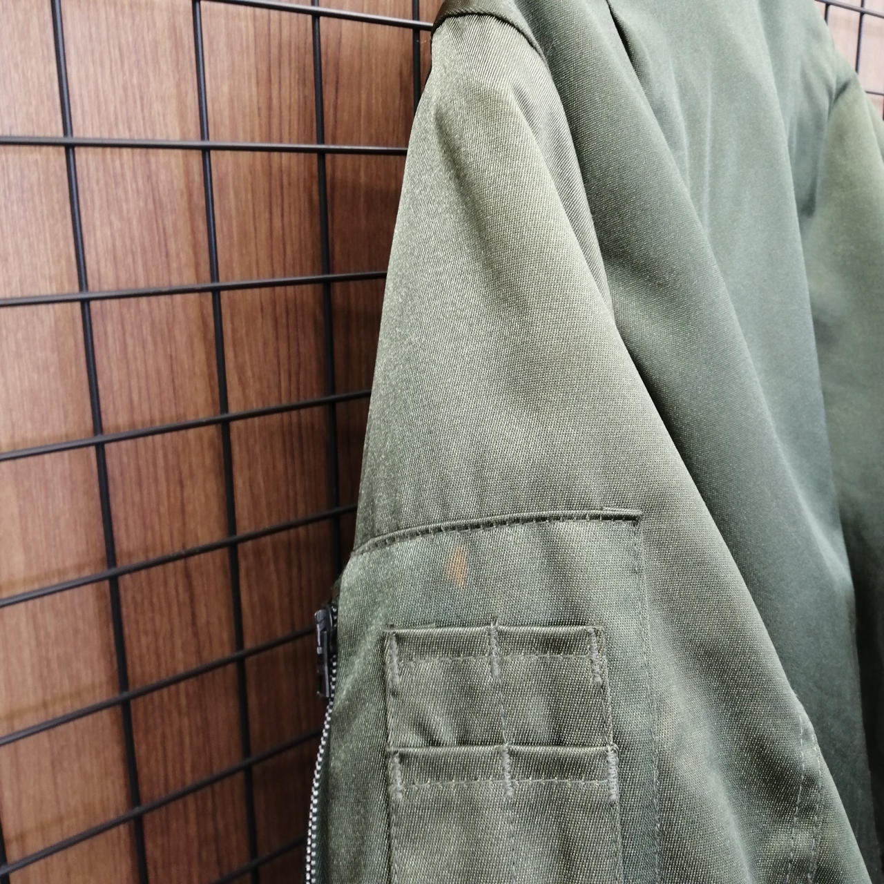 色あせしてます。
汚れがあります。