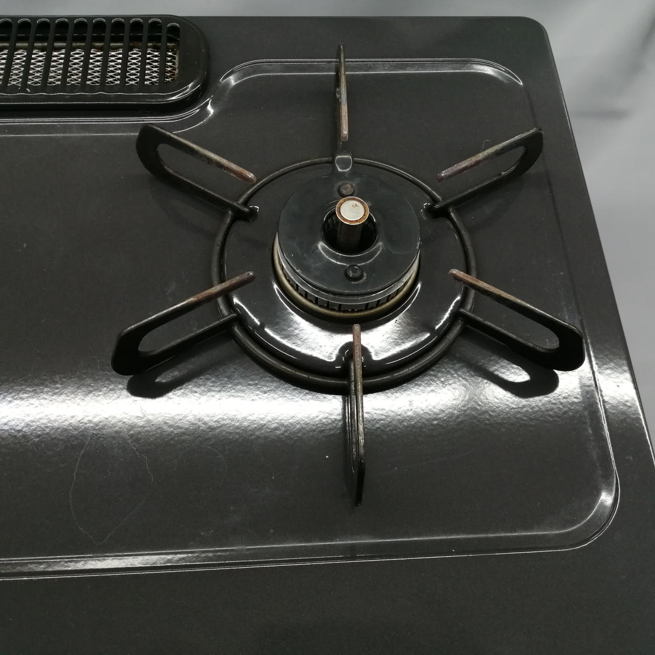 使用感のある汚れがあります