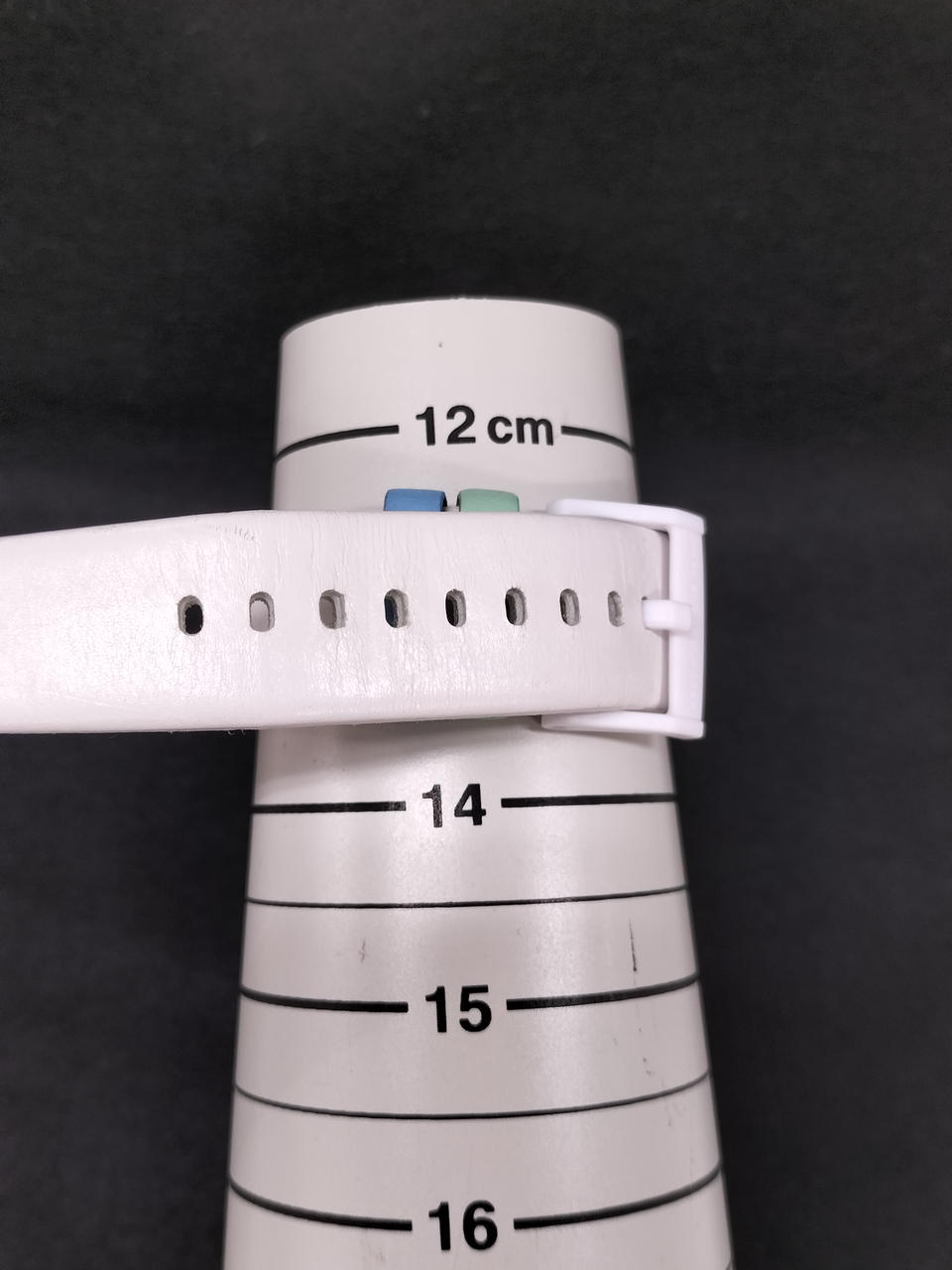 腕周りサイズ　最小13cm