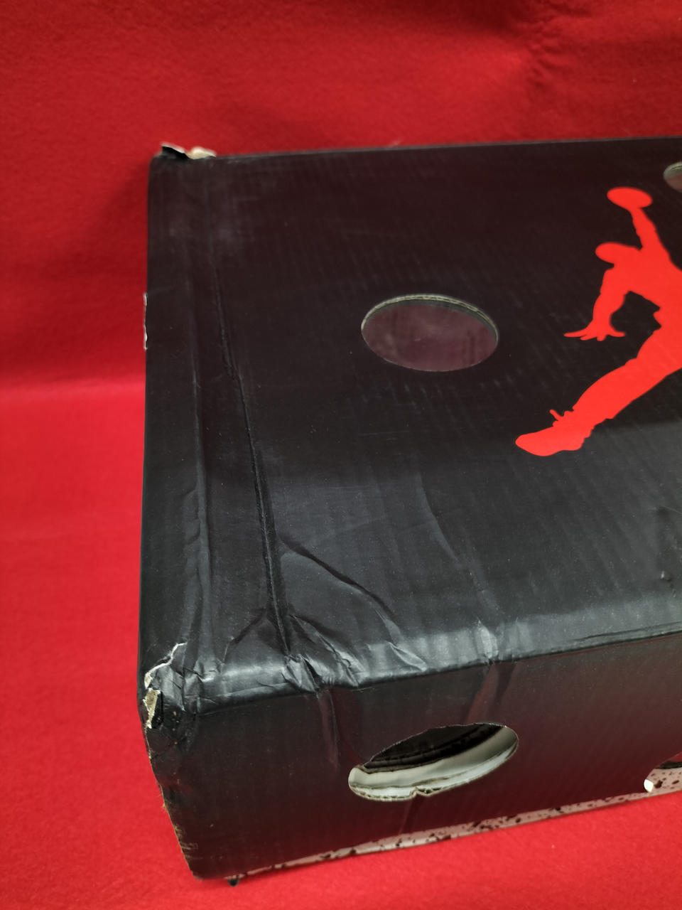 箱ダメージあり