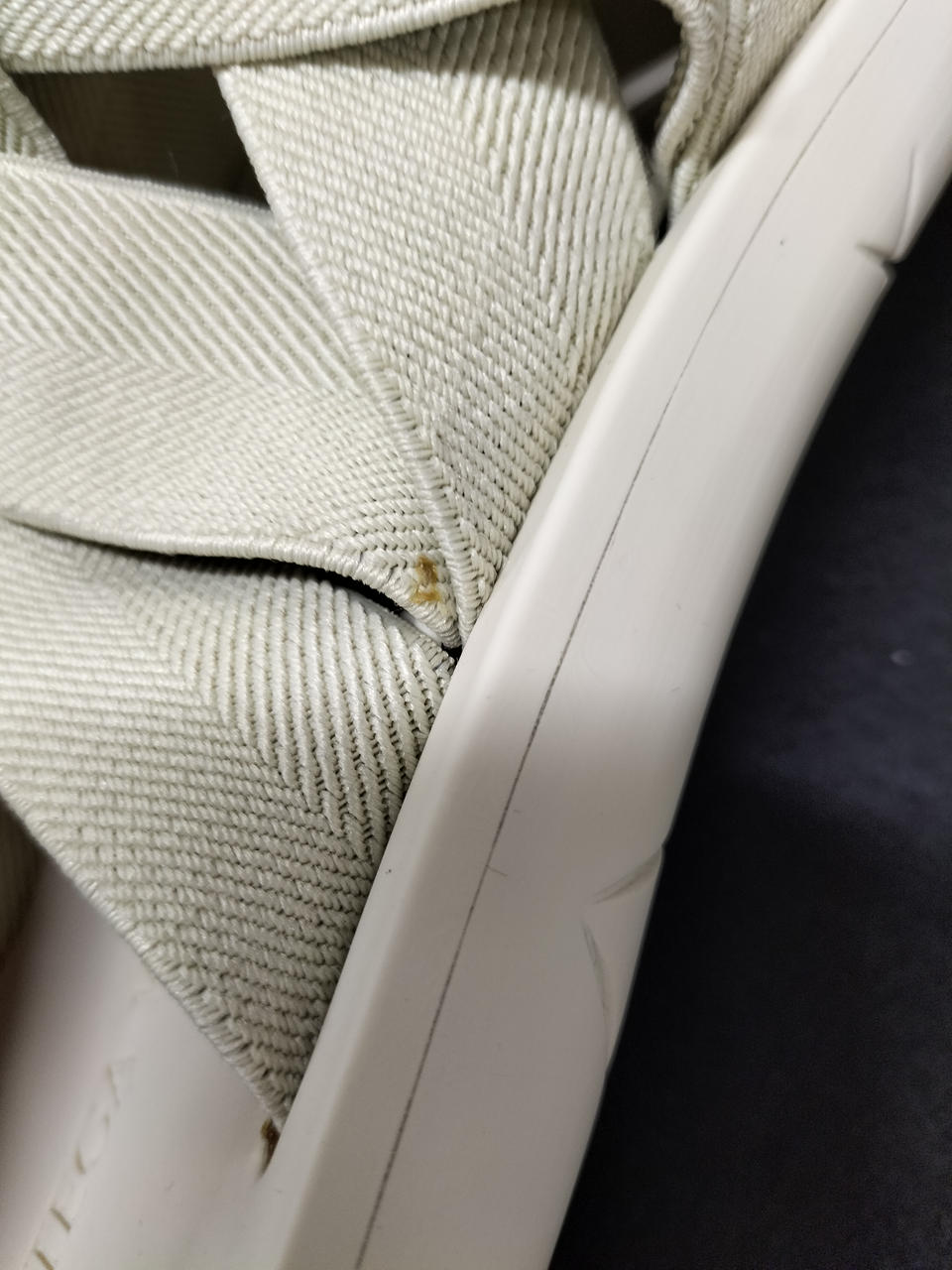 左足側　汚れあり