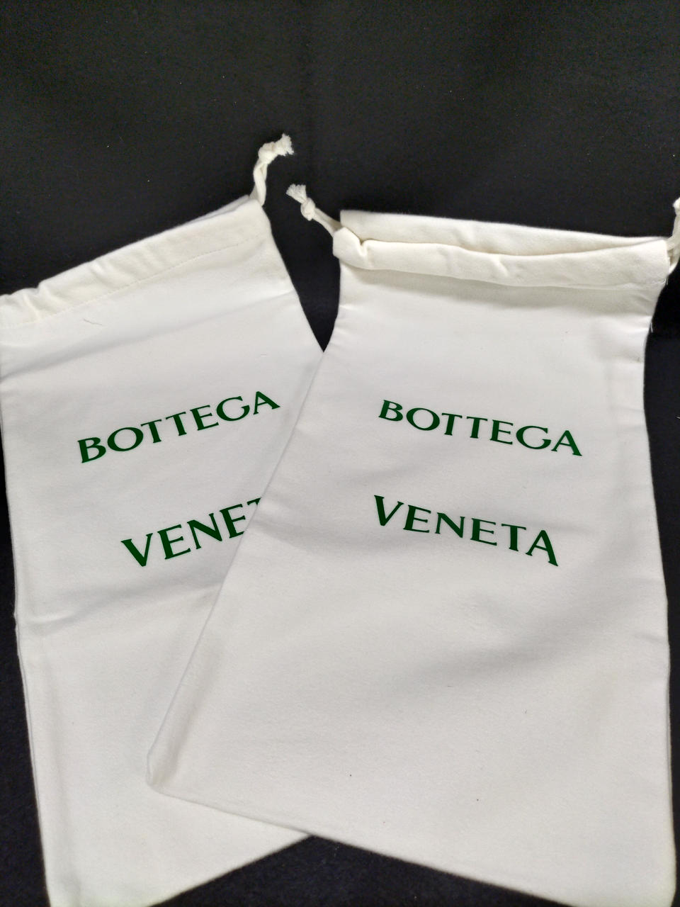 付属保護袋あり